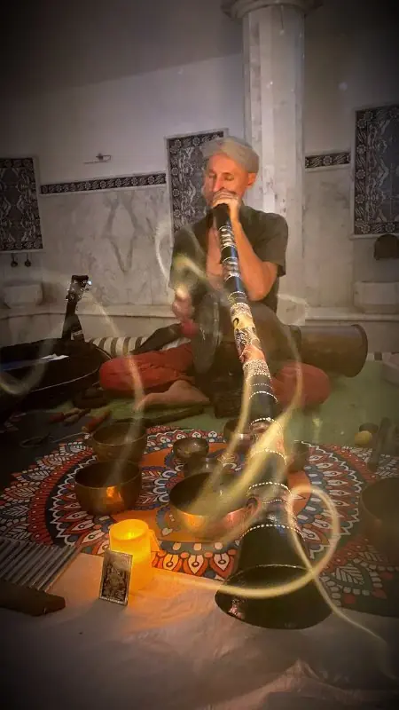 Свечи, комната